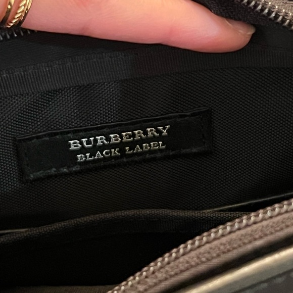 Burberry Sling Bag - Picture 4 of 6